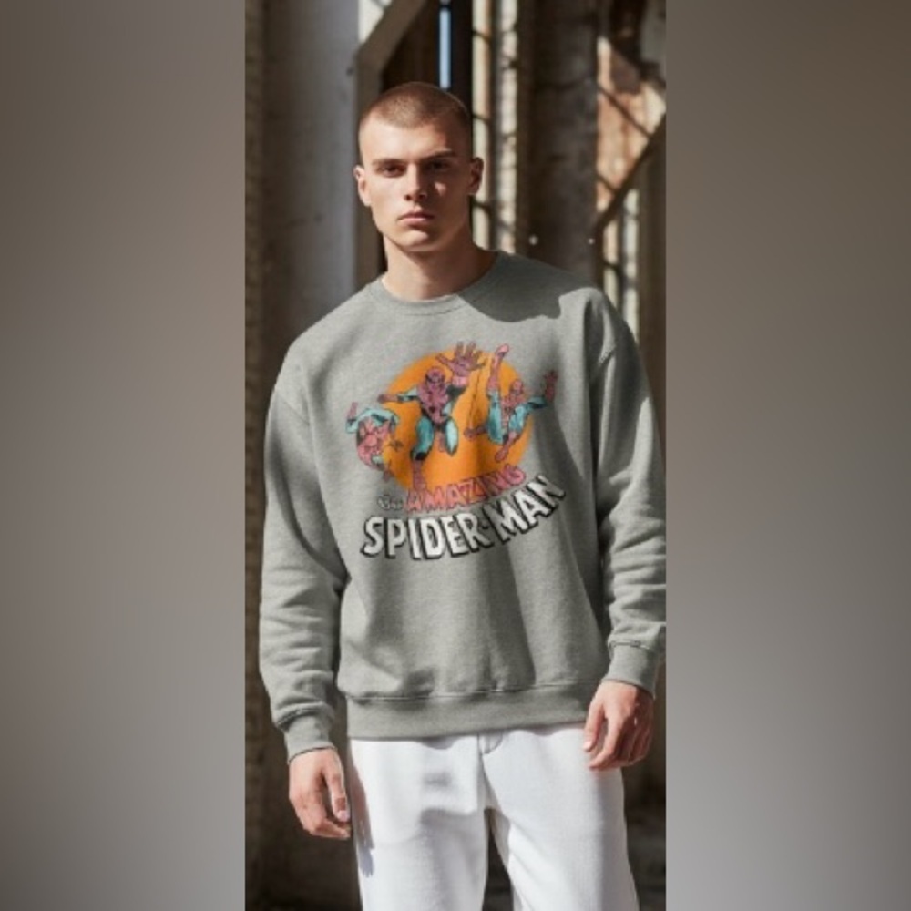 New Official Marvel amazing Spider-Man
Grey crewneck, graphic logo sweatshirt - Picture 2 of 8